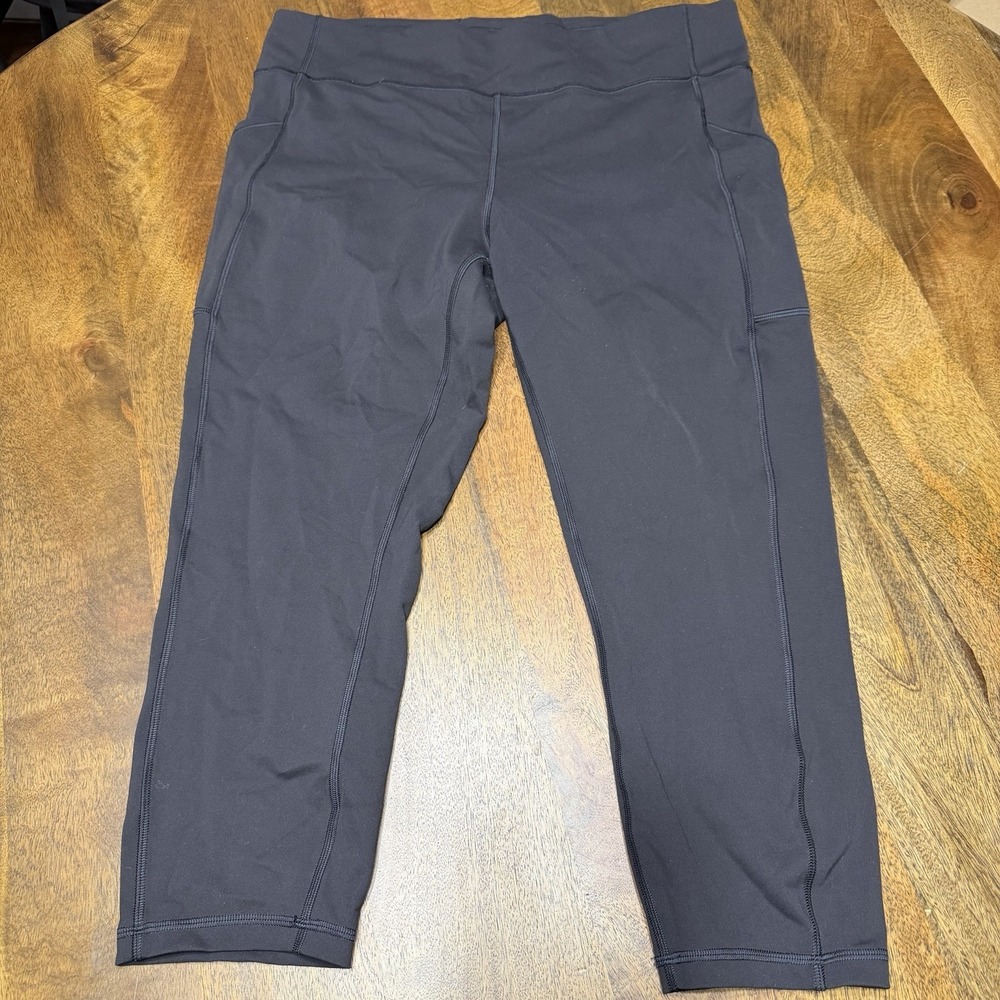 Lululemon Black High Rise Cropped Leggings Size 16 Inseam 23